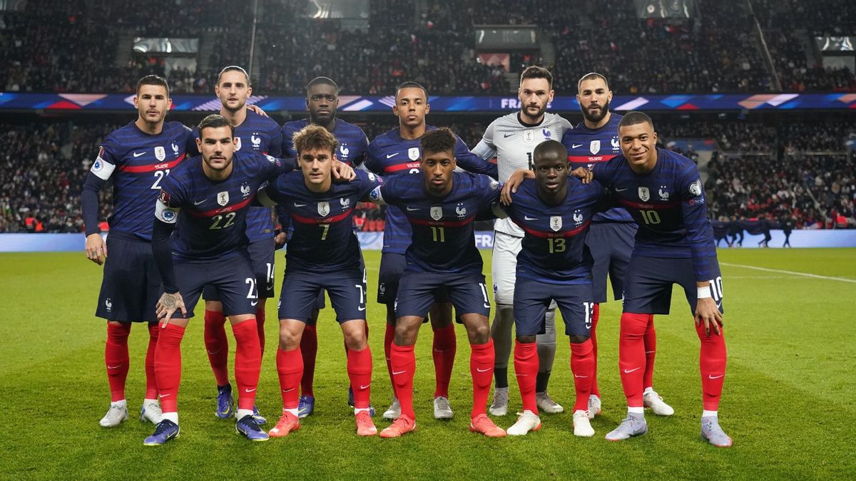 team photo for France